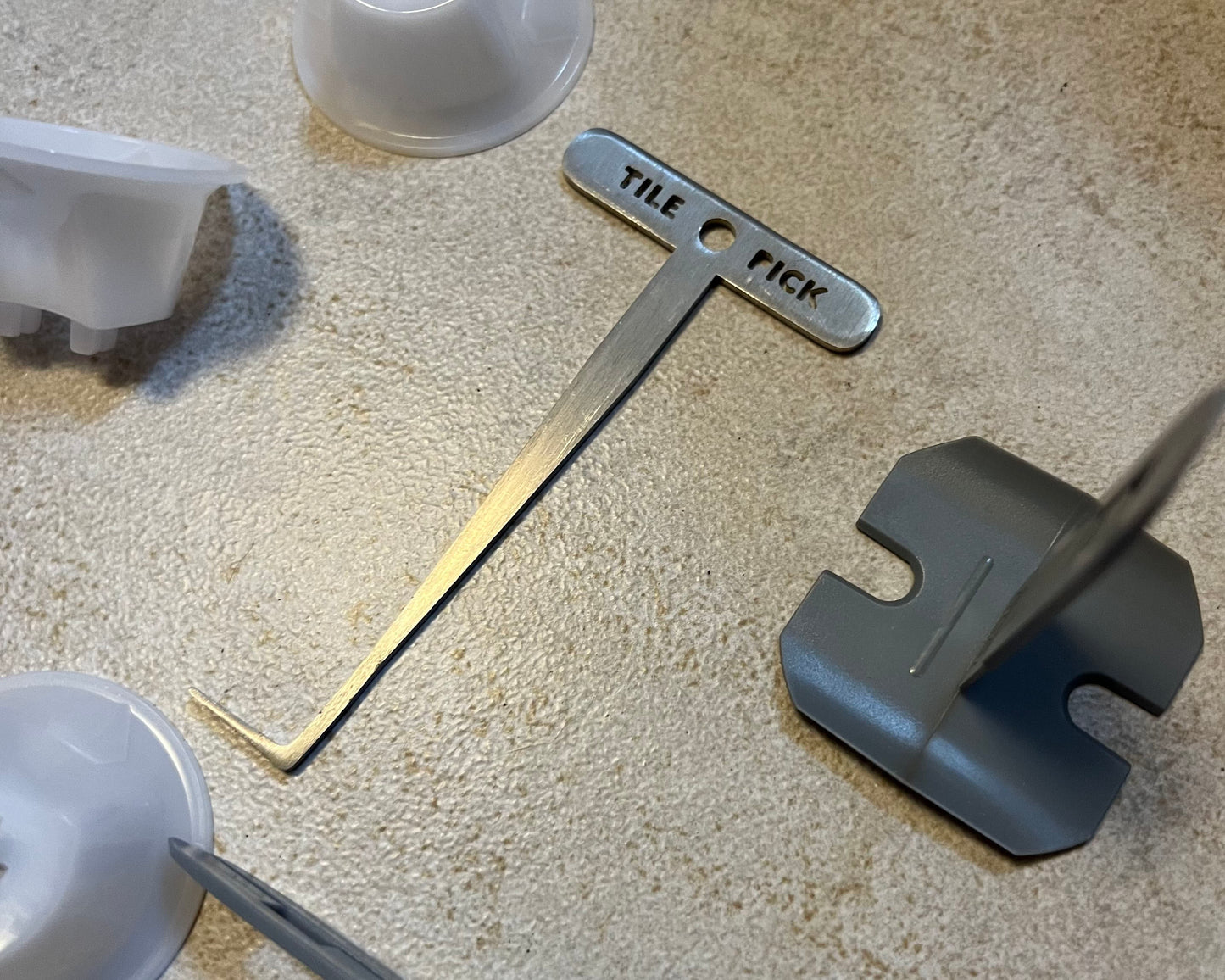 The Tile Pick (3 Pack)